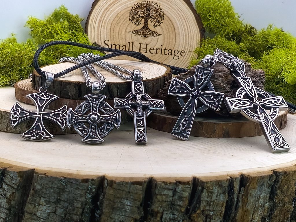 The Most Popular Celtic Jewelry Trends in 2024: A Guide to Symbolism and Style